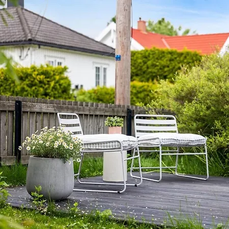 Modern With 2 Bedrooms And Parking Apartament